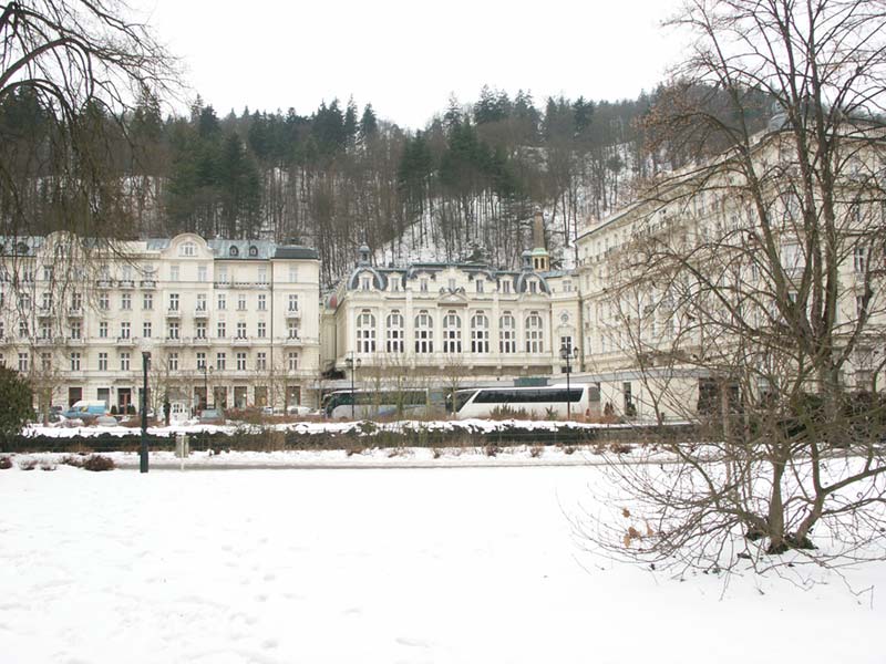 Чехия (Česko): Карловы Вары (Karlovy Vary): дома; 12:11 11.03.2005
