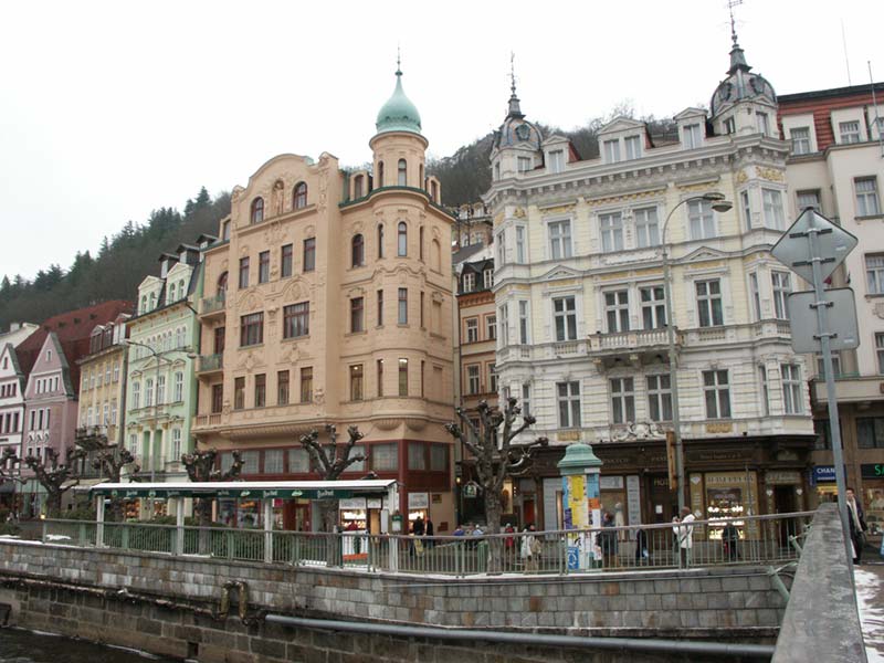Чехия (Česko): Карловы Вары (Karlovy Vary): дома; 15:12 11.03.2005