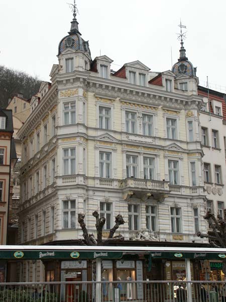 Чехия (Česko): Карловы Вары (Karlovy Vary): дом; 15:13 11.03.2005