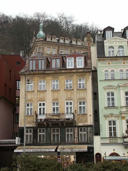 Чехия (Česko): Карловы Вары (Karlovy Vary): дом; 15:16 11.03.2005