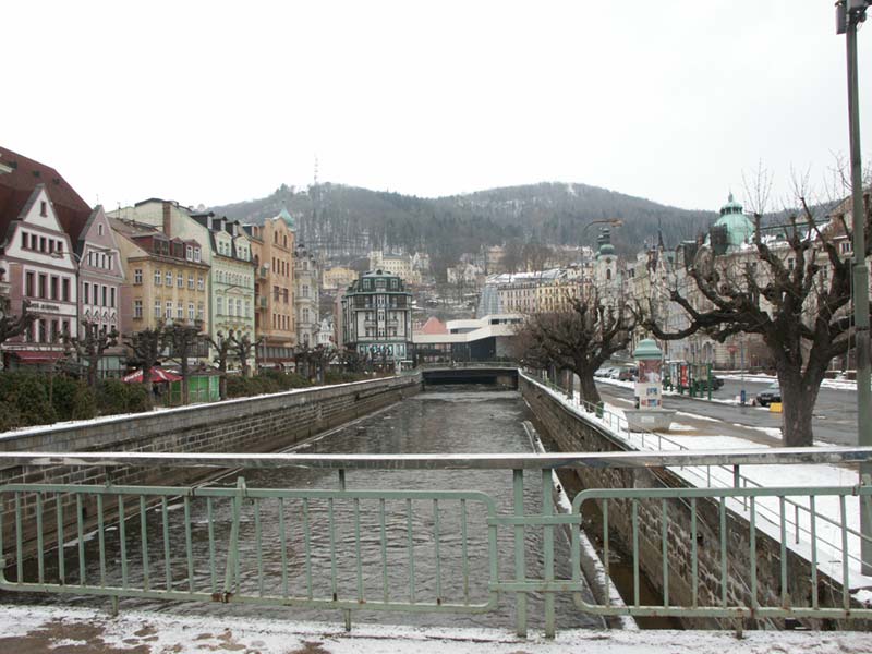 Чехия (Česko): Карловы Вары (Karlovy Vary): река; 15:18 11.03.2005
