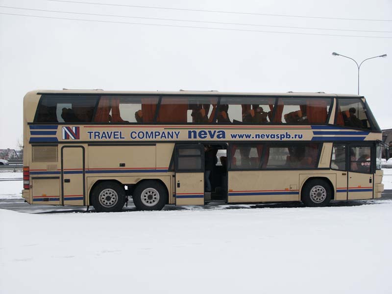 Польша: тур. автобус; 15:59 13.03.2005