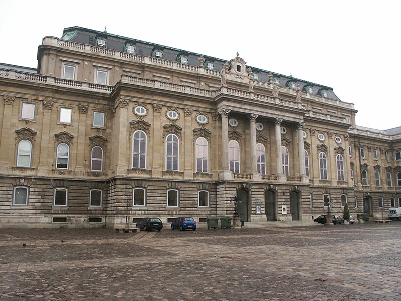 Венгрия (Magyarország): Будапешт (Budapest): I. kerület: Будайский дворец (Budai Vár); 13:01 06.01.2006