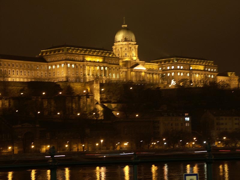 Венгрия (Magyarország): Будапешт (Budapest): I. kerület: Будайский дворец (Budai Vár); 17:06 06.01.2006