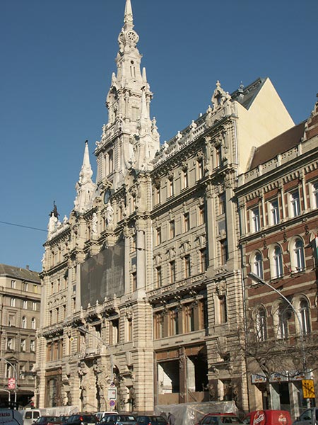 Венгрия (Magyarország): Будапешт (Budapest): VII. kerület: Erzsébet körút 9-11: отель New York Palace, Boscolo Hotels; 12:27 08.01.2006