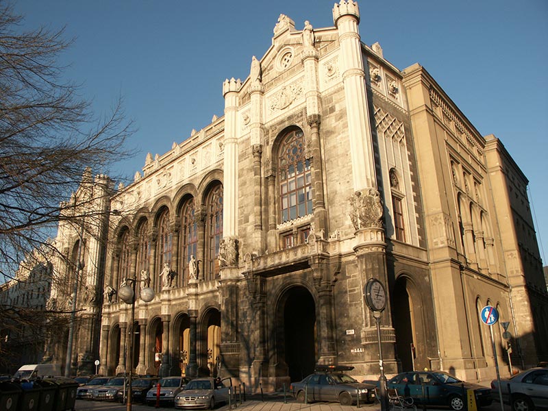 Венгрия (Magyarország): Будапешт (Budapest): V. kerület: Vigadó tér: Пештский концертный зал (Pesti Vigadó); 15:05 08.01.2006
