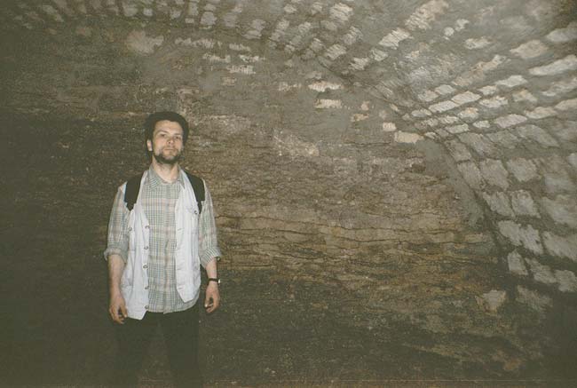 Изборск: башня Луковка внутри, 01.05.2001