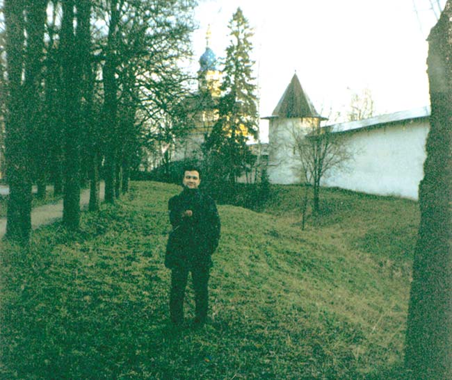 Печоры: Стены Псково-Печорского м-ря, 11.12.1999