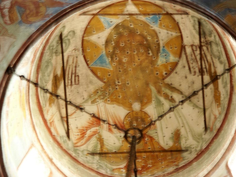 Ростов Великий: Кремль: купол церковь Иоанна Богослова; 05.08.2003