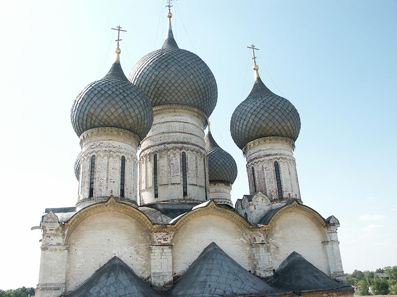 Ростов Великий: Кремль: Успенский собор со звонницы; 14:53 06.08.2005