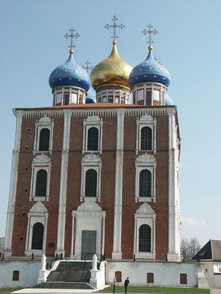 Рязань: Кремль: собор Успенский, запад; 01.05.2005