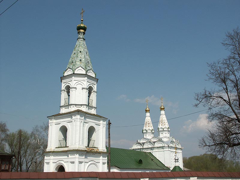 Рязань: Кремль: церковь Святого Духа, ю-з; 01.05.2005
