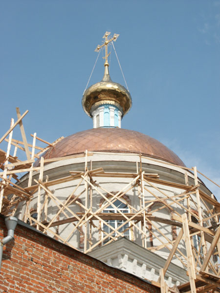 Солотча: церковь Александра Невского, ю-в; 02.05.2005