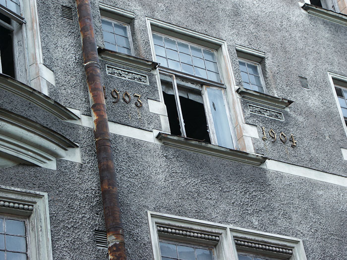 Выборг: фрагмент дома на ул. Крепостной; 22.11.2003