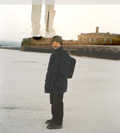 Кронштадт на льду напротив форта "Пётр I", 06.02.2000