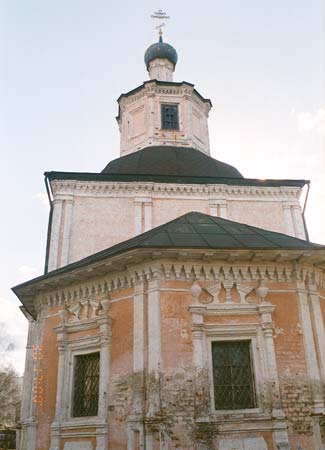 Вологда: церковь Владимирская (холодная), восток; 30.04.2002