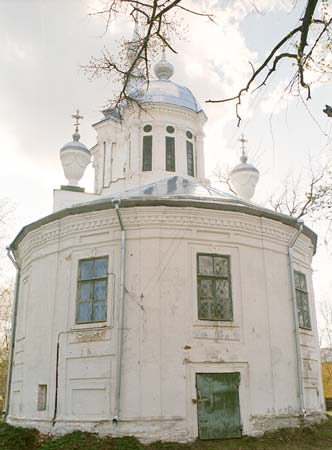 Вологда: восток церковь Варлаама Хутынского; 30.04.2002