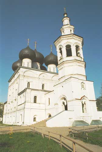 Вологда: с-з церковь Николы во Владычной слободе; 04.05.2002