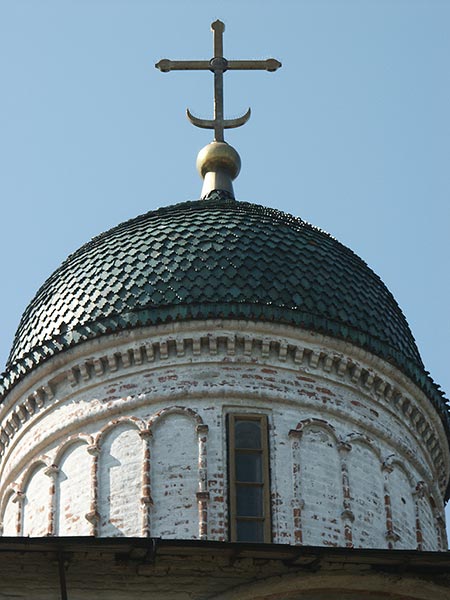 Ярославль: глава церковь Николы Надеина с востока; 02.08.2003