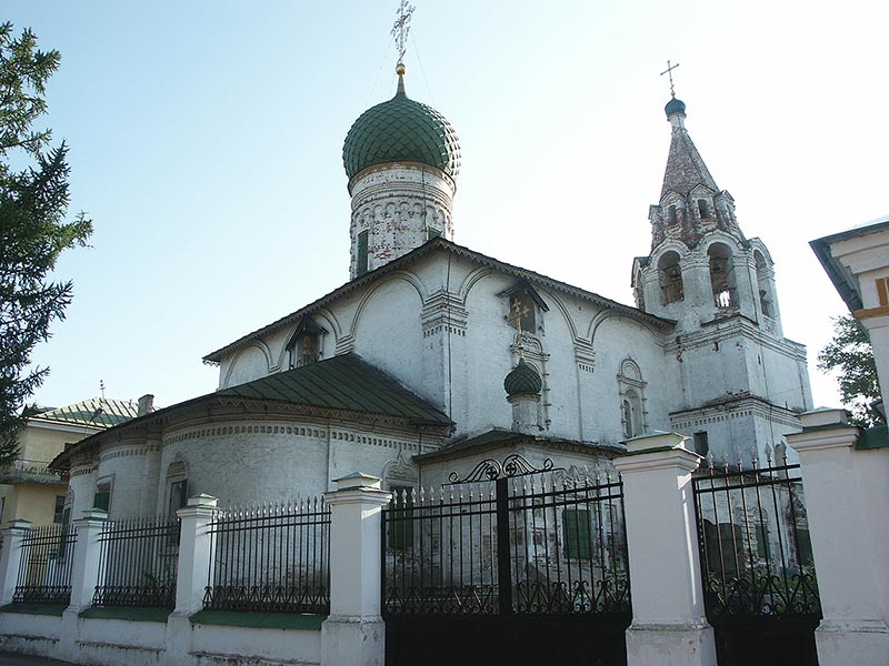 Ярославль: верх церковь Дмитрия Солунского, с-в; 02.08.2003
