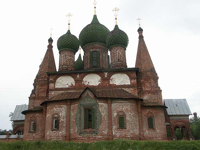 Ярославль: церковь Иоанна Златоуста, восток; 03.08.2003