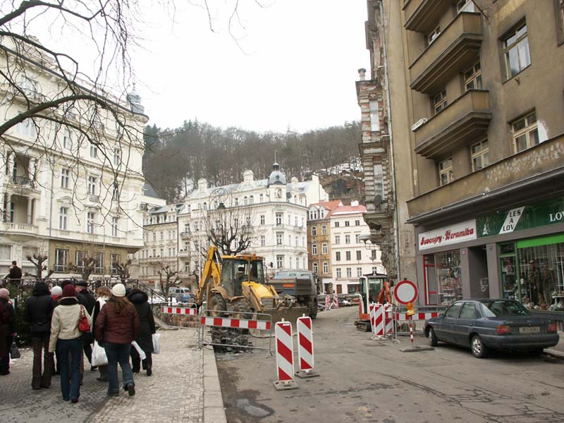 Чехия (Česko): Карловы Вары (Karlovy Vary): дома; 12:11 11.03.2005