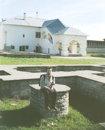 Псков: Довмонтов город, Приказные палаты; 29.04.2001